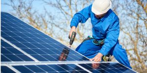 Installation Maintenance Panneaux Solaires Photovoltaïques à Lépine